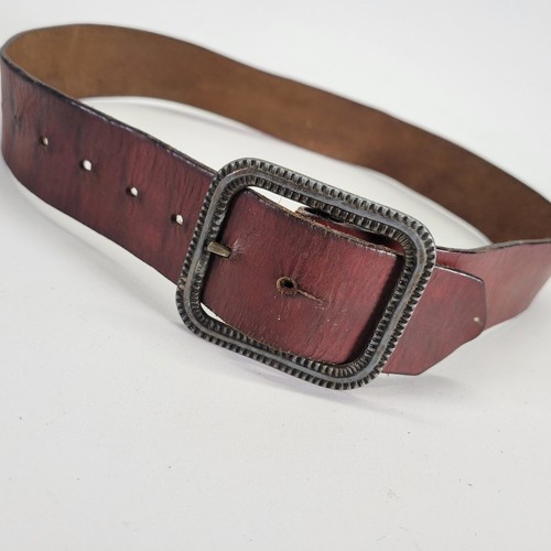 Distressed Leather Belt 28 30 Western Brown Vtg - Picture 5 of 14