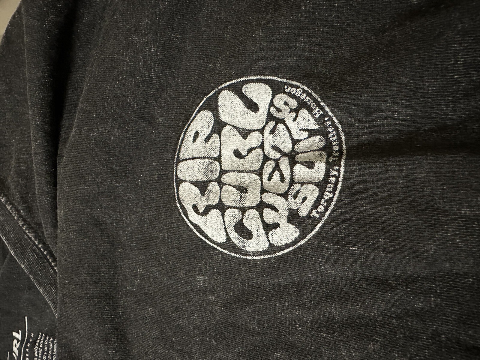 Picture 4 of 5