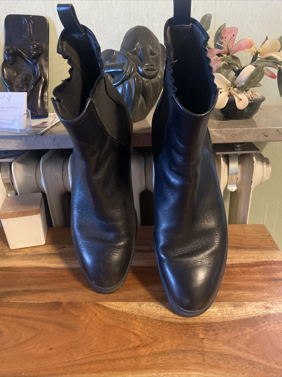 Achtung Liebeskind Chelsea Boots schwarz Leder Gr. rechts 38