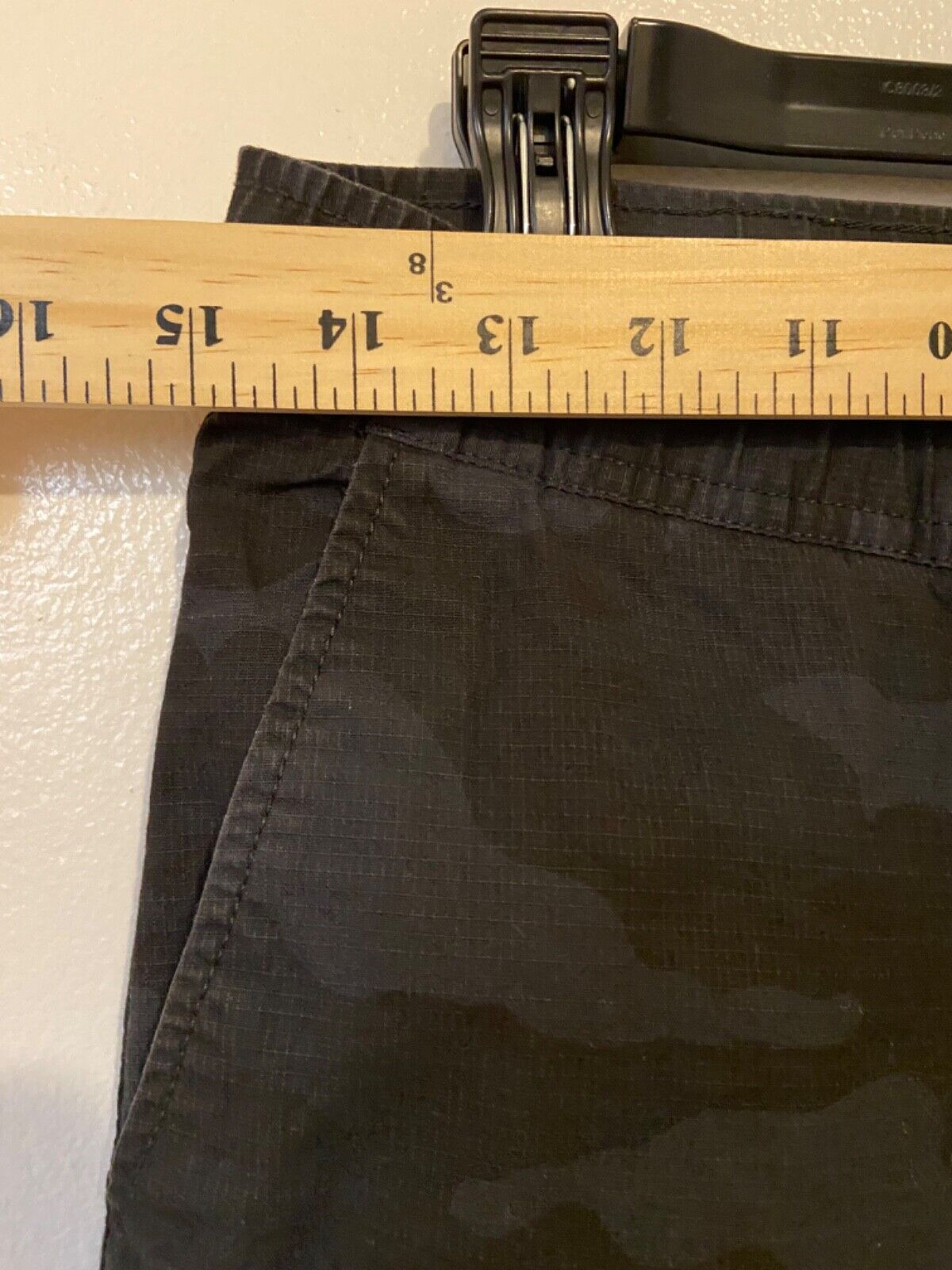 Vuori Ripstop Pant in  Camo Print Women’s Size S - image 6