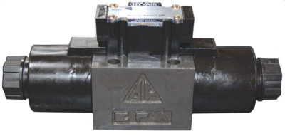 Hyvair D05 3 Position Spring Center, Motor Float, Parallel, 40 GPM, 12V DC