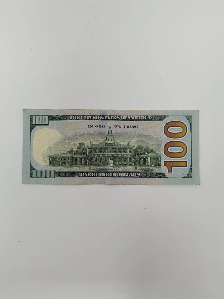 Series 2013 100 Dollar Bill Note Trinary Repeater Serial Number MB 08099989 L - Image 4 of 4