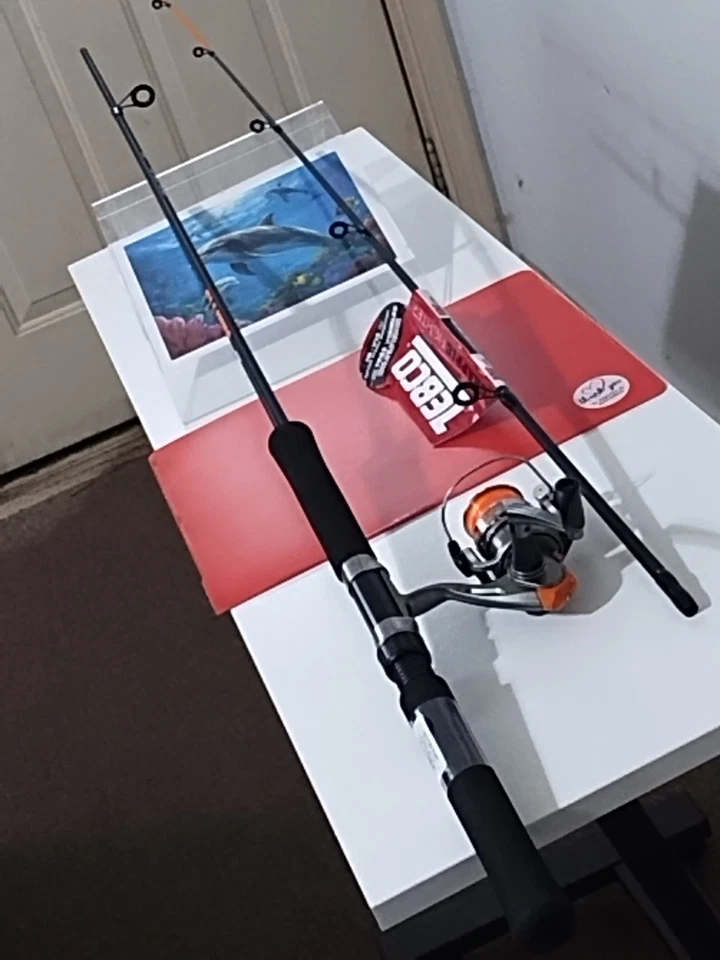 Nueva caña de pescar giratoria y carrete Zebco Crappie Fighter 7' ligero 4-8 lb Foto 3 de 4