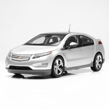 Kyosho 1/18 GM Chevrolet VOLT Silver KG004S