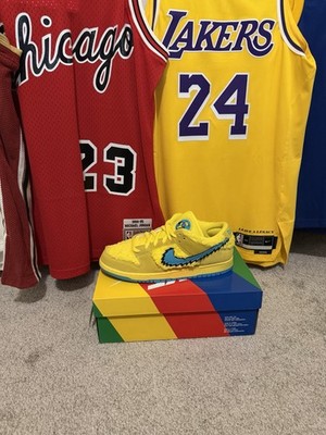 Nike Dunk Low SB Grateful Dead Yellow Bear Sneakers Size 11
