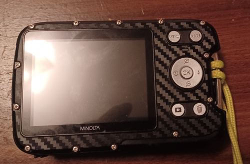 Minolta MN30WP Compact Digitial Waterproof Camera 21mp See Description - Picture 5 of 8