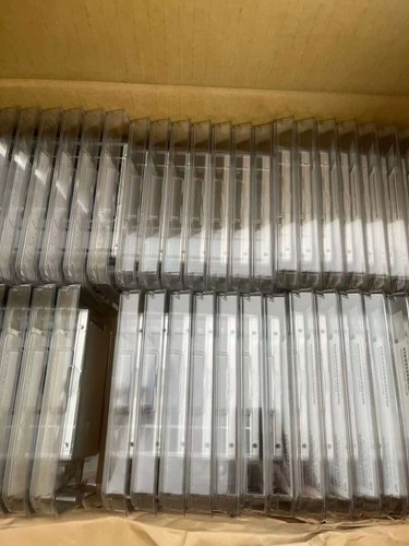 Intel S4510 240GB SSD SATA 6Gb/s 2,5" XCV10110 SSD SATA III SSDSC2KB240G8 - Picture 3 of 4