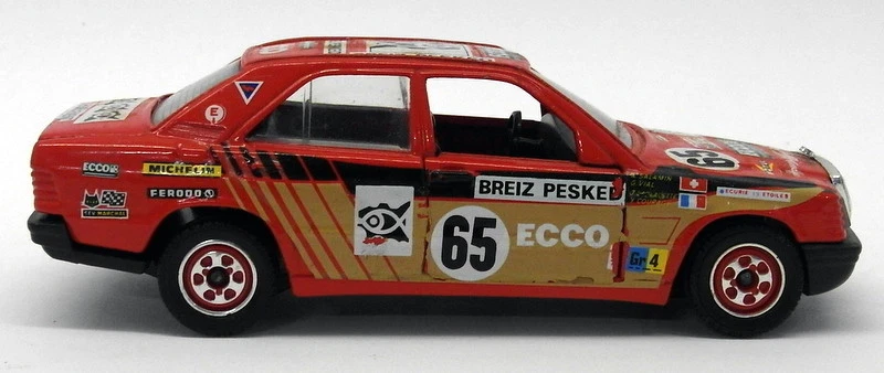 Solido escala 1/43 diecast - 1337 Mercedes 190 Racing rojo #65 Foto 3 de 3