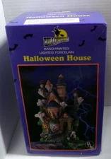 Vtg Haunted House w/ Ghost/Cat/Wizard Halloween Lighted Porcelain House & Box