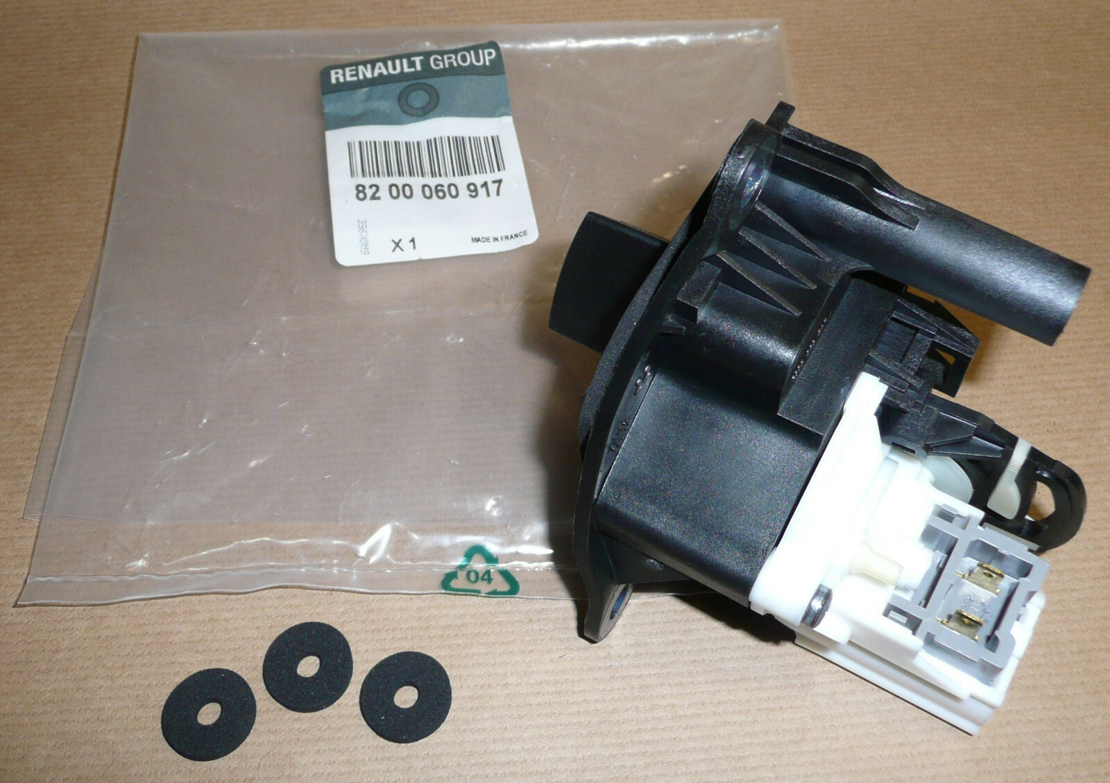 Serrure de coffre pour Clio 3 avec moteur de centralisation intégré mécanisme fluide 8200060917