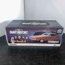 Greenlight Artisan Graveyard Carz 1970 Dodge Charger RT 1:18 Burnt Orange #19077