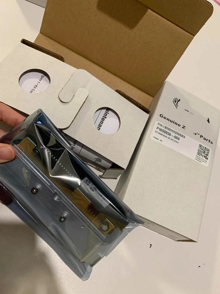 Cabezal de impresión genuino de 203 ppp para impresora de código de barras Zebra ZT410 ZT411 P1058930-009 Foto 2 de 4