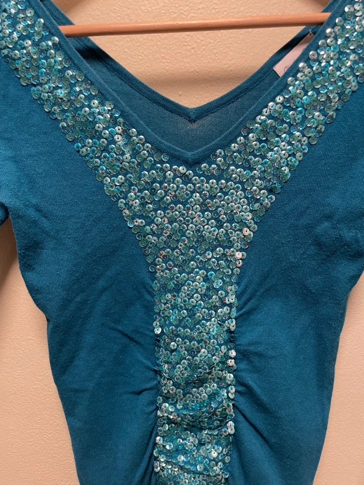 Top vintage Charlotte Russe para mujer talla pequeña azul tejido lentejuelas sirena hada Y2K Foto 3 de 4