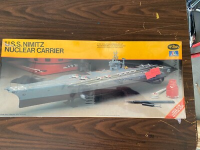 1:720 Testors USS Carl Vinson Nuclear Carrier