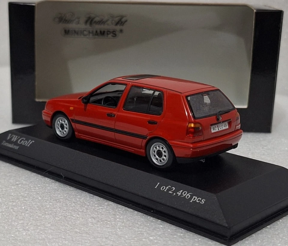 Volkswagen VW Golf 3 III 1993 rojo tornado 1:43 Minichamps 400055500 ¡RAREZA! (3) Foto 4 de 4