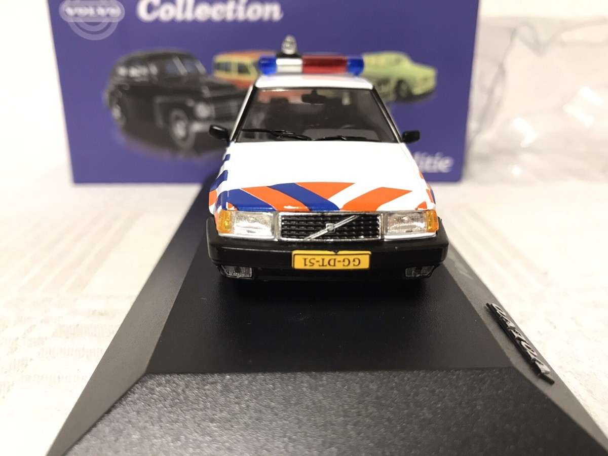 Miniature Atlas UH Presse 1/43 – Volvo 343 Police Politie (Occasion, état Neuf)