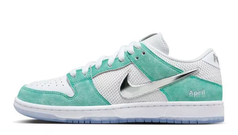 NIKE SB DUNK LOW PRO X APRIL SKATEBOARD