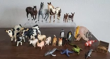 Safari Ltd Land & Sea Lot Of 25 (Cow, Pig, Horse, Jellyfish Penquin Etc)