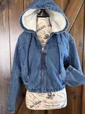Ashley Vintage Charm Cozy Cropped Jean Jacket Size Medium