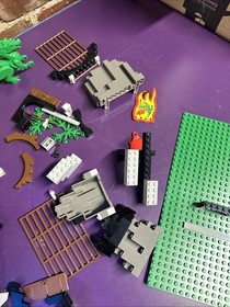 LEGO Castle Dark Dragon's Den 6076 Dragon Masters Set Box Vintage Incomplete