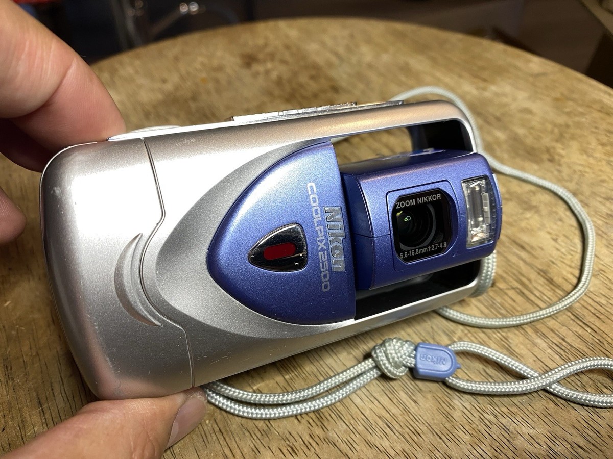 Nikon Coolpix 2500 2.0 MP Compact Camera TESTED NO CHARGER READ | eBay