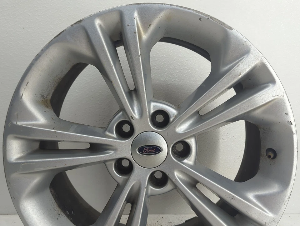 2013-2019 Ford Taurus Oem Wheel Rim Y0462 - Image 2 of 4