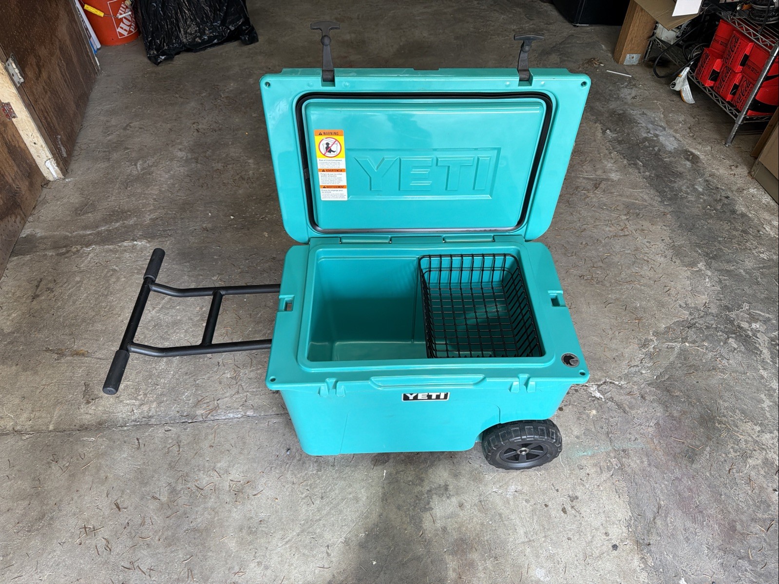 Aquifer Blue With Basket 45 Quart Qt