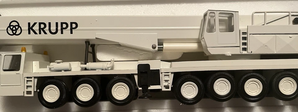 Conrad Krupp 250 Ton 8-Axle Mobile Crane - White - Model #2077 1/50 - Image 3 of 4