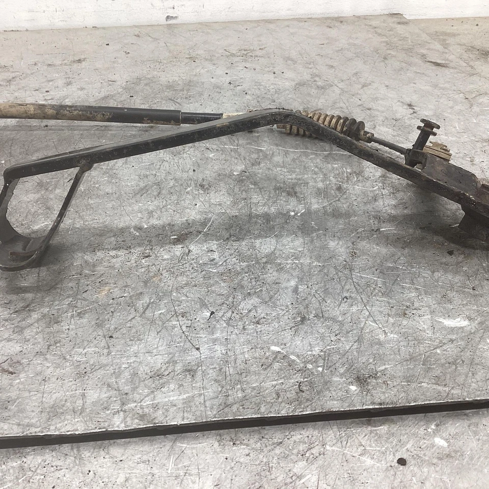 2005 Kawasaki Prairie 700 KVF700A 4x4 OEM PEDAL DE FRENO TRASERO DERECHO Foto 3 de 4