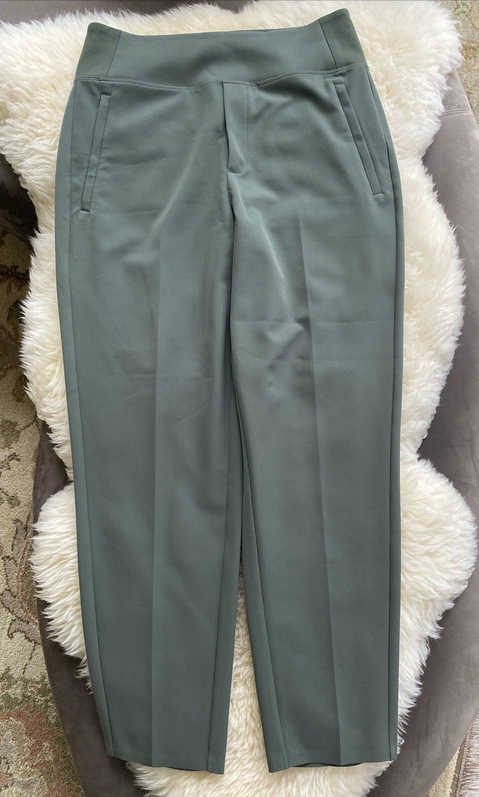 ATHLETA Endless Pant Deep Fern Green Size 6