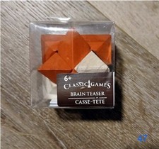Brain Teaser - Wood Puzzle - New