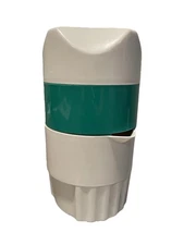 FRUIT JUICER CITRUS SQUEEZER WITH STRAINER CONTAINER VINTAGE 2 IN 1 MANUAL