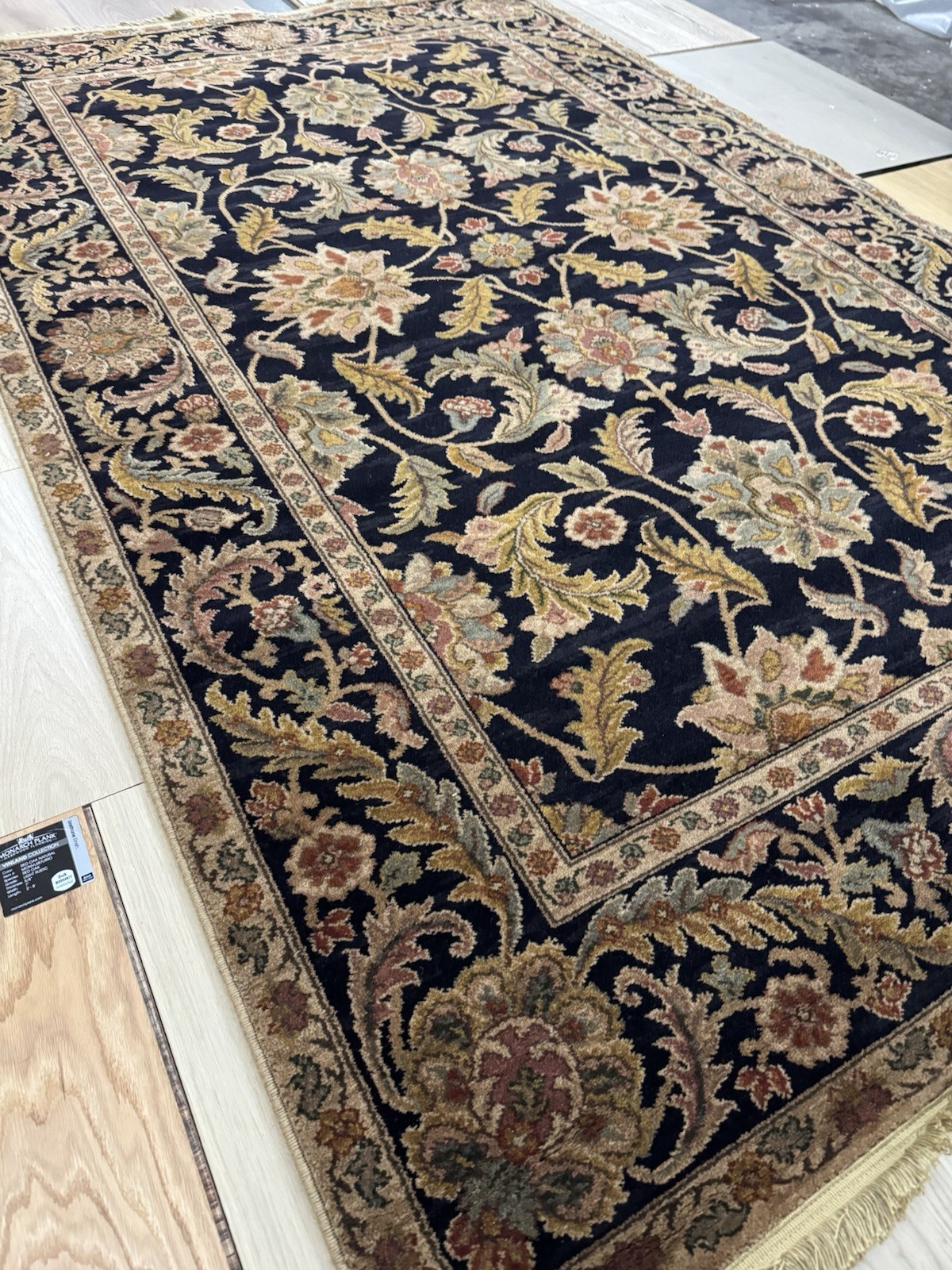 Karastan Antique Legends Coll. Agra-Black 2200-201 5'9x9' 100% Wool rug ::NEW::