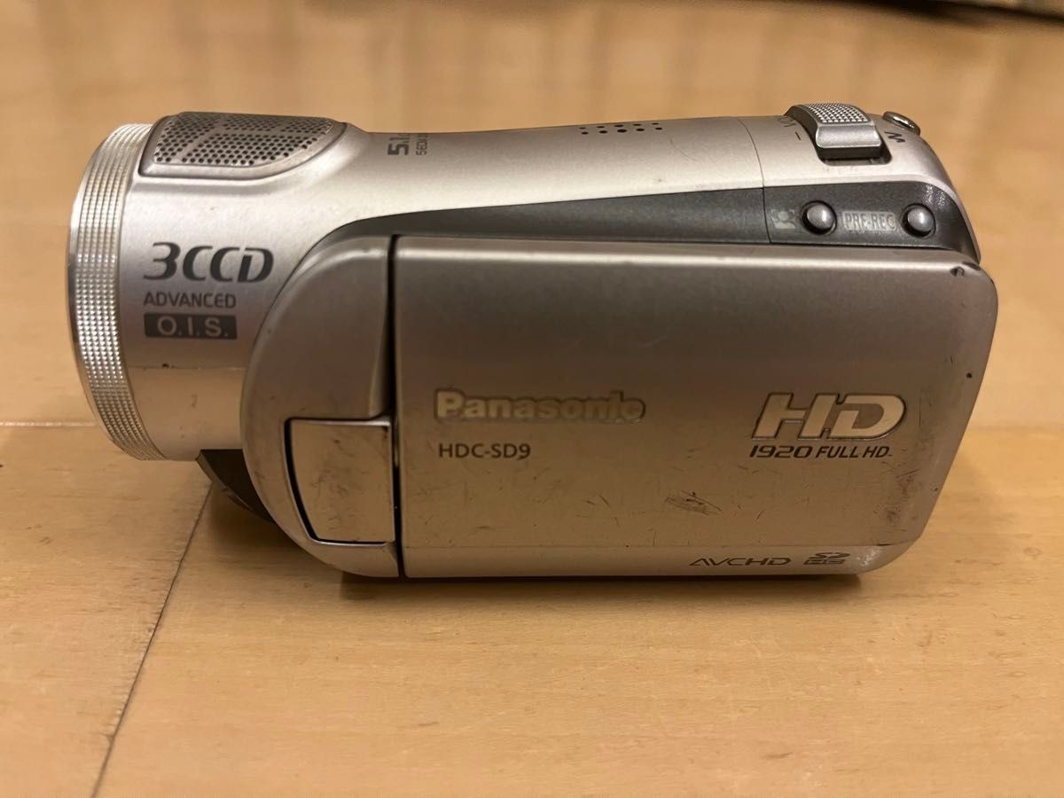 Panasonic HDC-SD9 Gold Digital HD Vision Video Camera Camcorder w