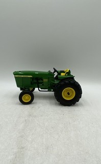 John Deere Green Collectible 4000 Diecast Replica Low Profile Diesel Tractor
