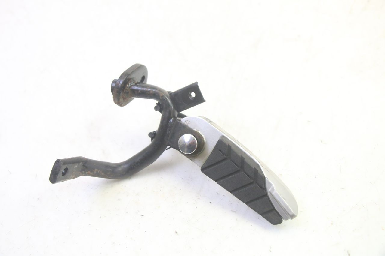 FUSSRASTEN HINTEN RECHT - SYM GTS EVO 125 (2009 - 2013)