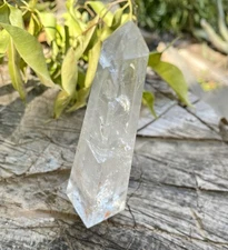 Quartz Crystal Pyramid Tower Point Obelisk Healing Stone Hematite Metallic 122g
