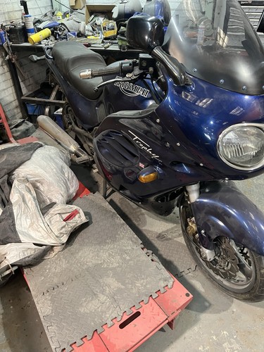 Unfinished Project Triumph Trophy 900 Needs AFew More Parts to Finish Runs Well - Picture 2 of 6