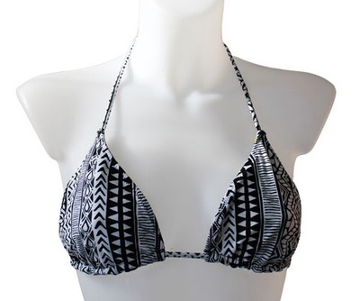 BIKINI OBERTEIL TRIANGEL WENDEOBERTEIL VOLCOM SCHWARZ WEISS / BUNT Gr. M NEU