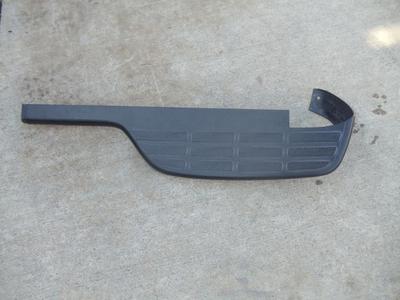 CHEVY SILVERADO 1500 2500 REAR BUMPER PAD STEP OEK RH 00 01 02 03 04 05 06
