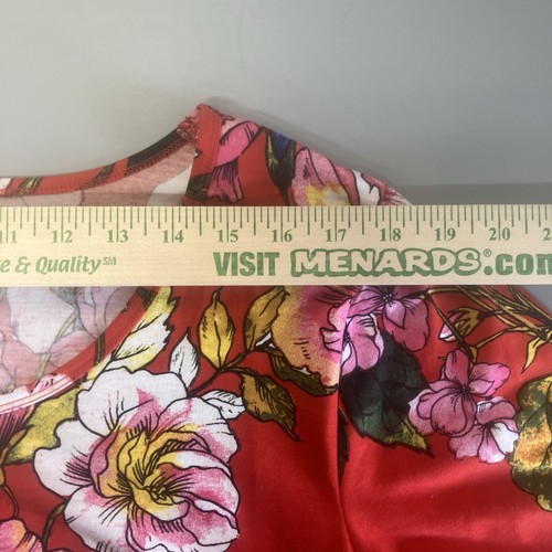 LuLaroe Short Sleeve Blouse Size XL Colored Flowers Red Shirt High Low - Picture 14 of 19