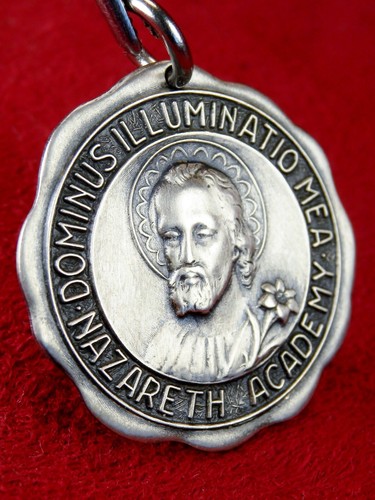 Vintage Nazareth Academy St. Joseph Scholastic Sterling Medal Arts Hallmarked - Picture 6 of 11