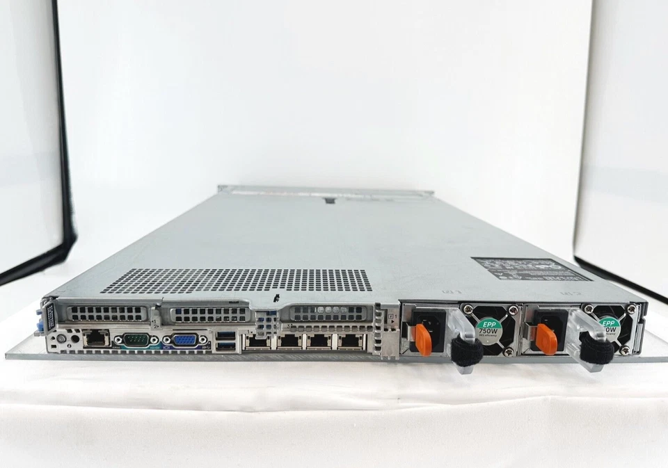 Dell PowerEdge R640 - 2x Xeon 6138 2.0GHz 256GB RAM H730 2x 480GB SSD Server - Image 4 of 4