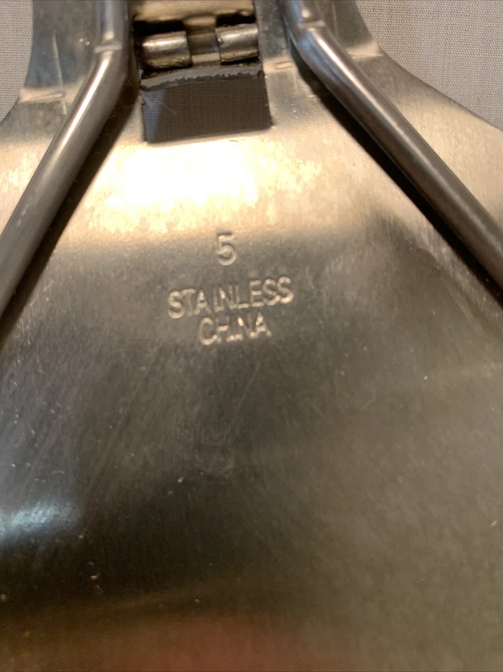 GIANT STAINLESS STEEL BBQ FLIPPER TURNER OFFSET SPATULA WITH FOLDING HANDLE NEW - Image 4 of 4