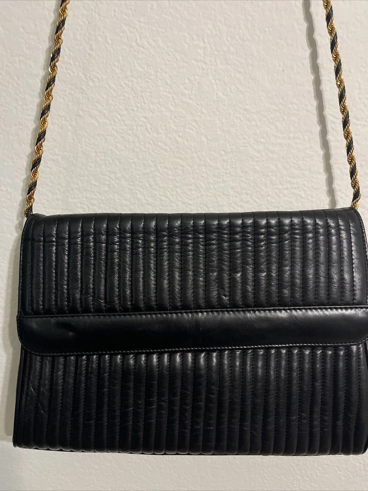 Cartera Bandolera Courtenay Negra Vintage Foto 2 de 4