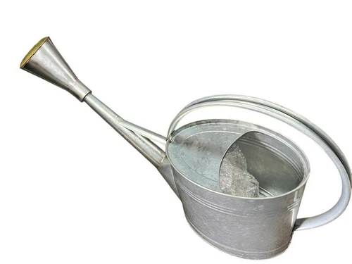 9 L Heavy Duty Painted Galvanized Watering Can Galvanized Color-Brand New - Picture 7 of 7