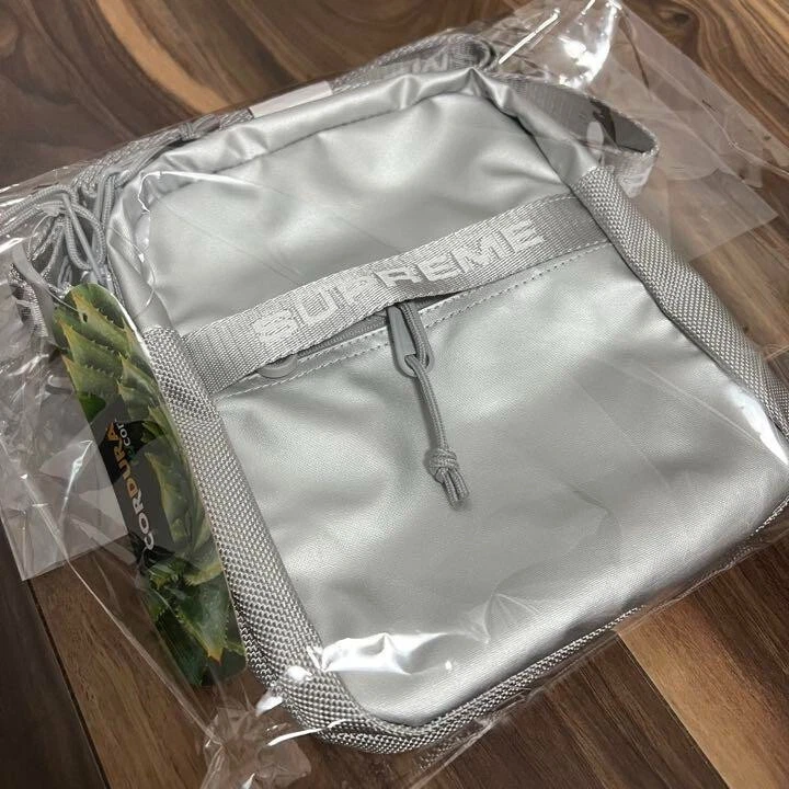 Supreme Shoulder Bag (FW22) Silver