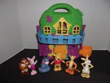 Winnie The Pooh 100 Acre Wood Treehouse MATTEL Play Set Vintage with Figures