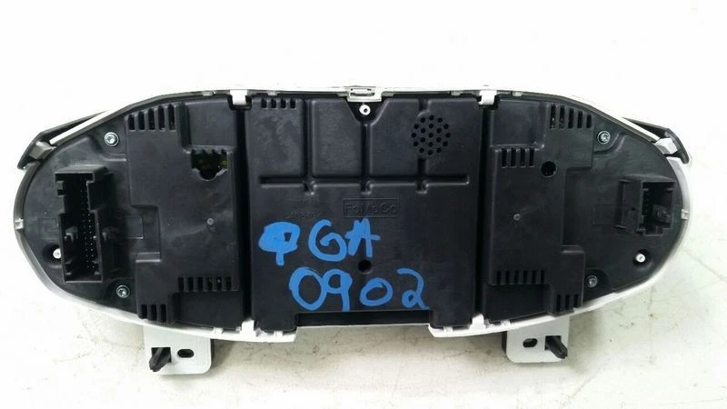 2016 Ford Fiesta Instrument Speedometer Gauge cluster, MPH, ID D2BT-10849-EAR - Image 3 of 4