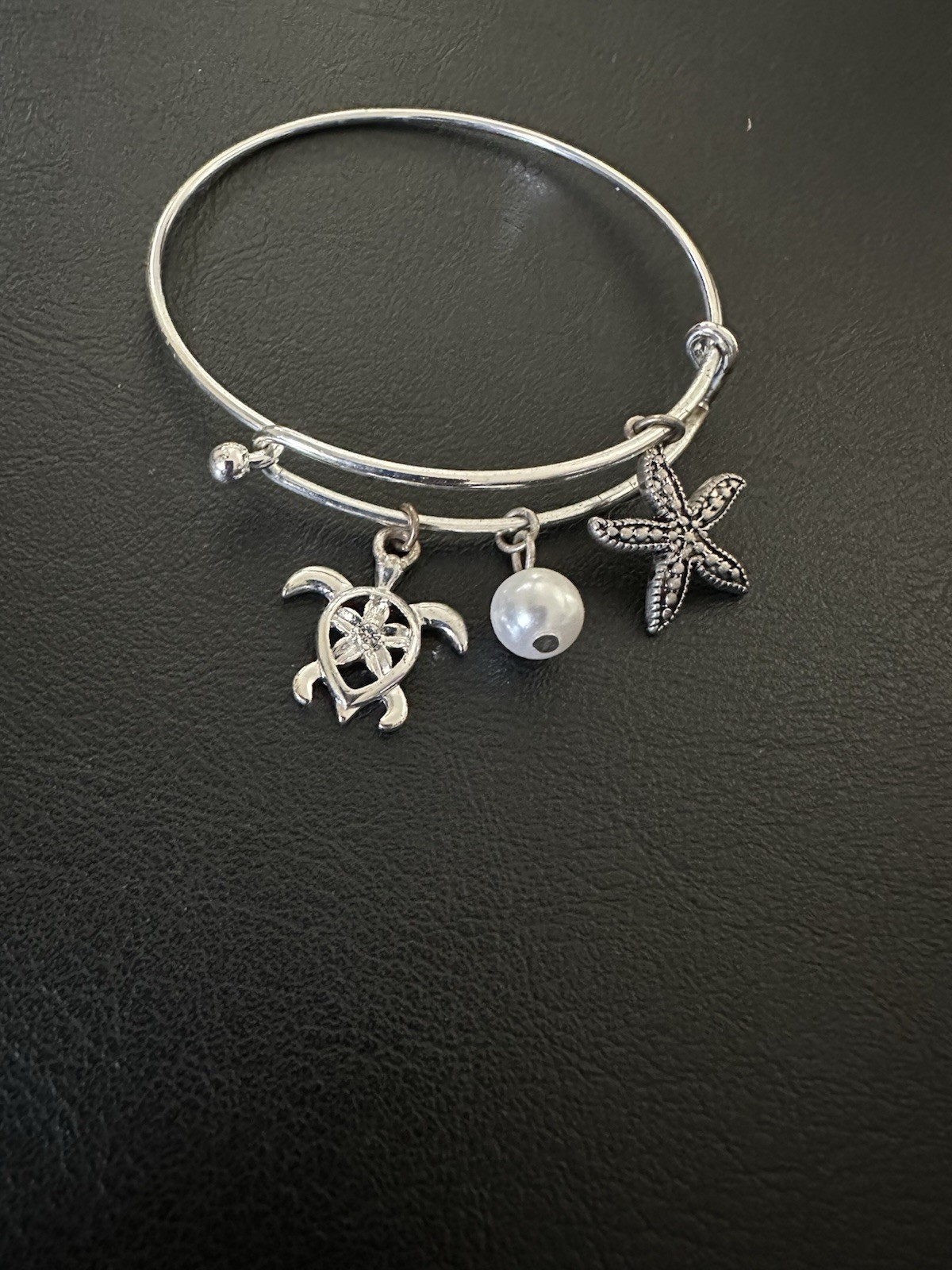 Beach Themed Silver Shell Bangle Bracelet - image 1